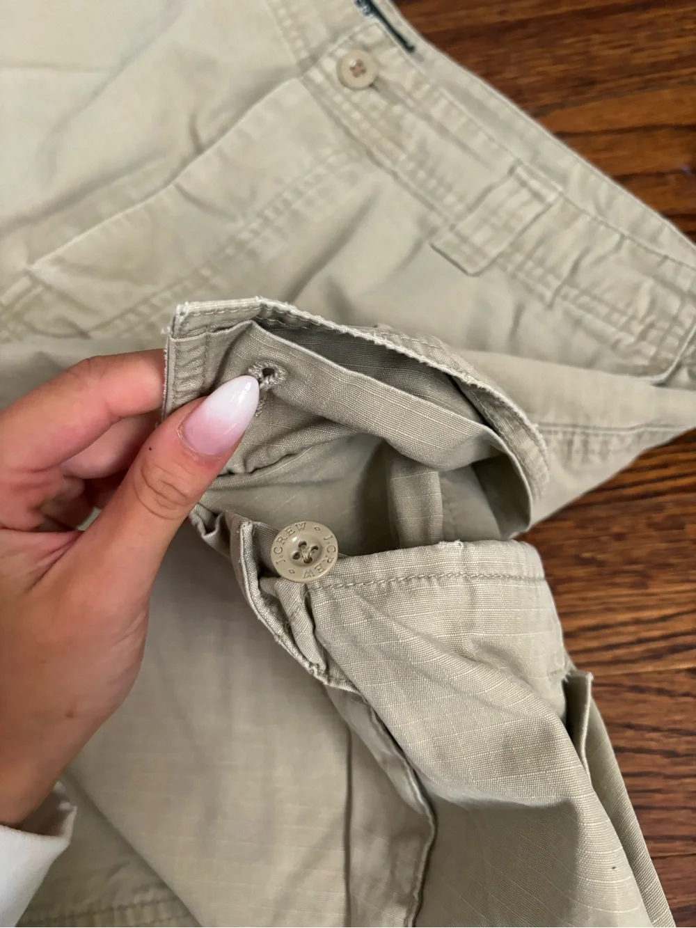 J. Crew Men's Light Beige Cargo Shorts Size 34